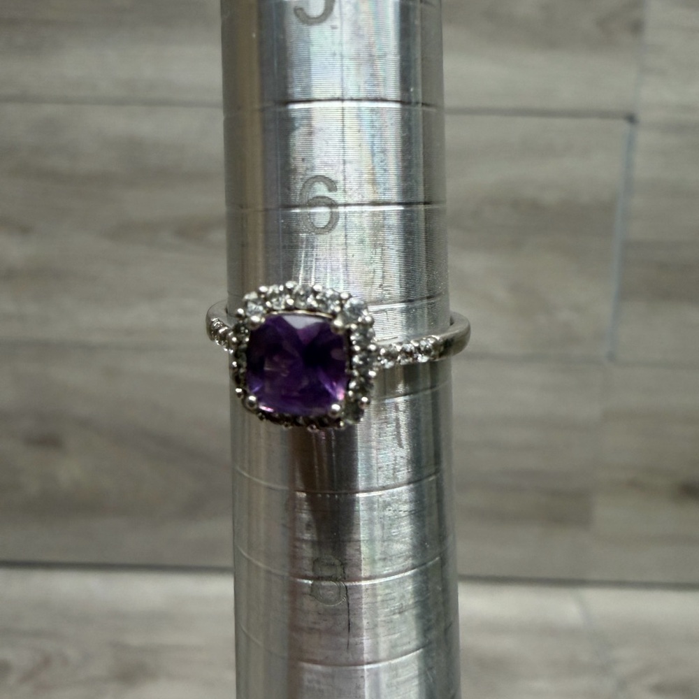 Elegant Purple Gemstone Sterling Silver Ring .925